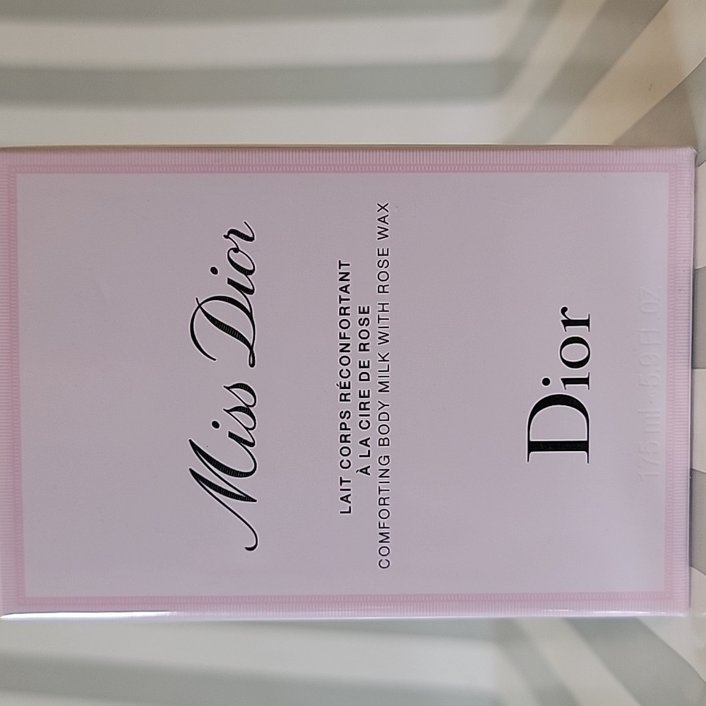 Miss Dior Comforting Body Milk With Rose Wax New & Sealed